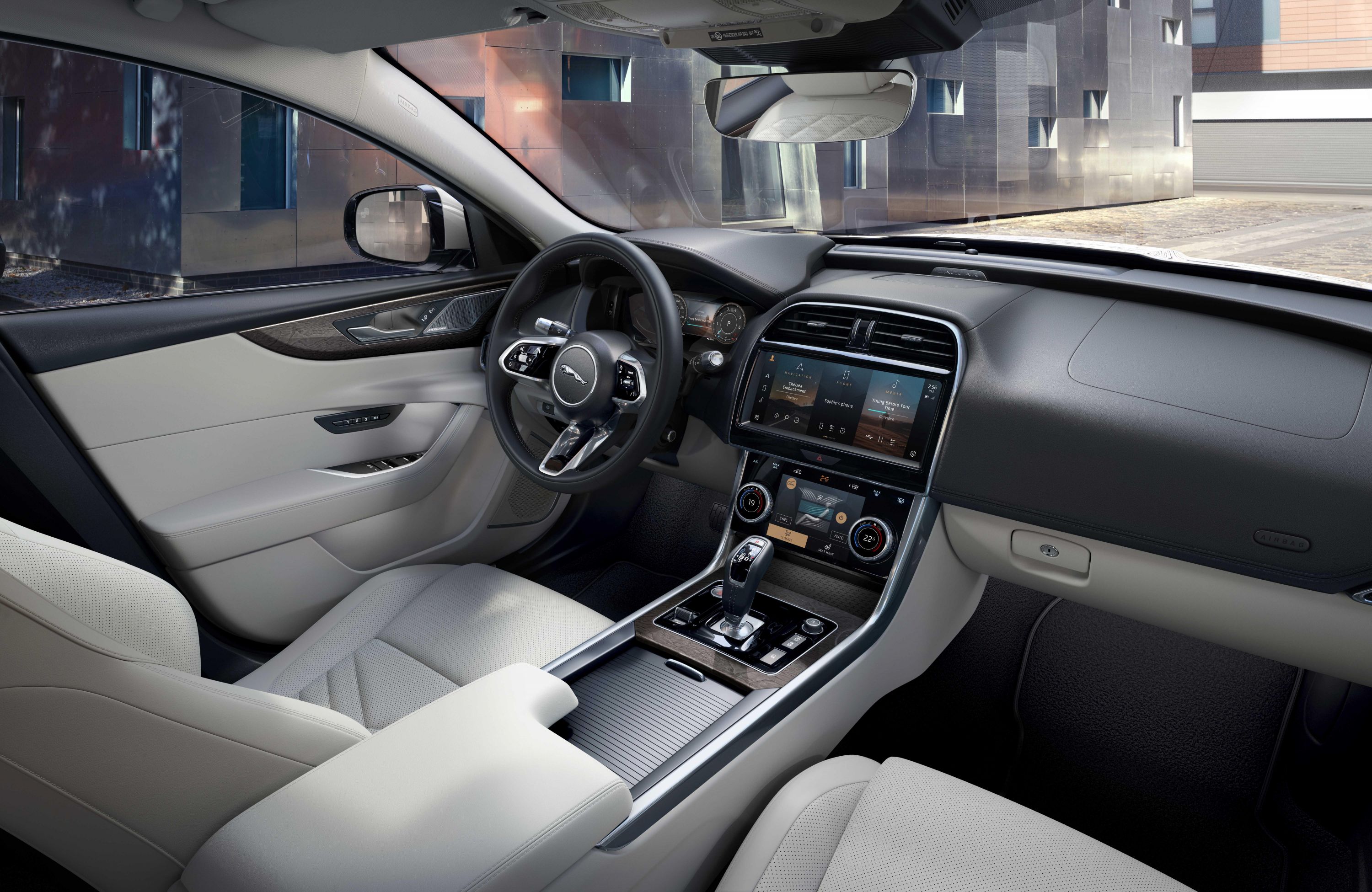 Foto van JAGUAR JAGUAR XE