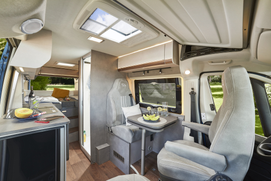 Foto van POESSL SUMMIT 600