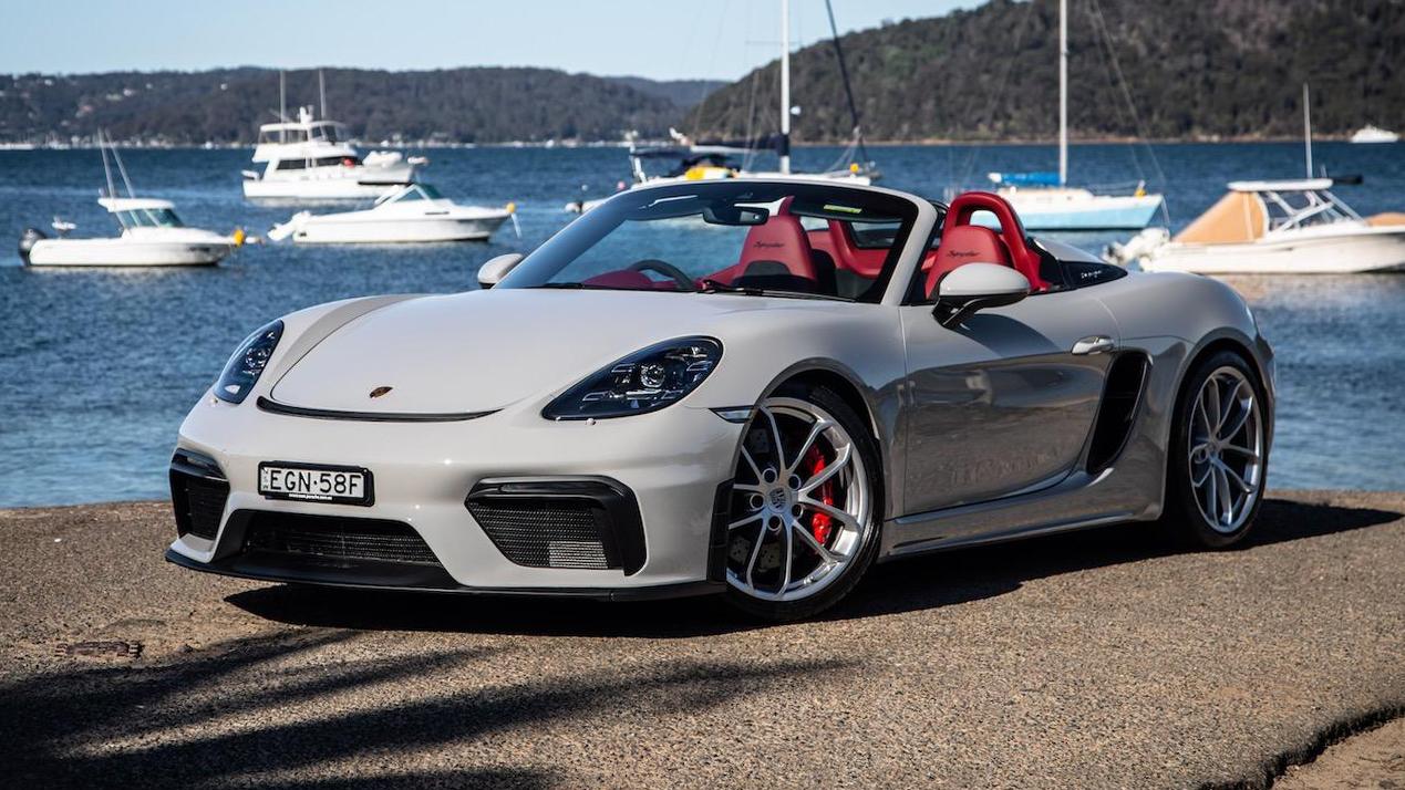 Foto van PORSCHE 718 BOXSTER SPYDER