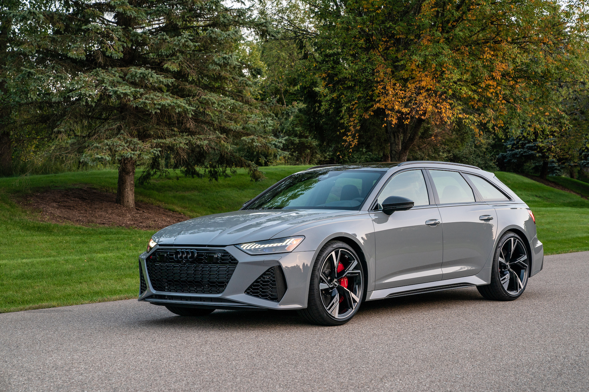 Foto van AUDI S6 AVANT