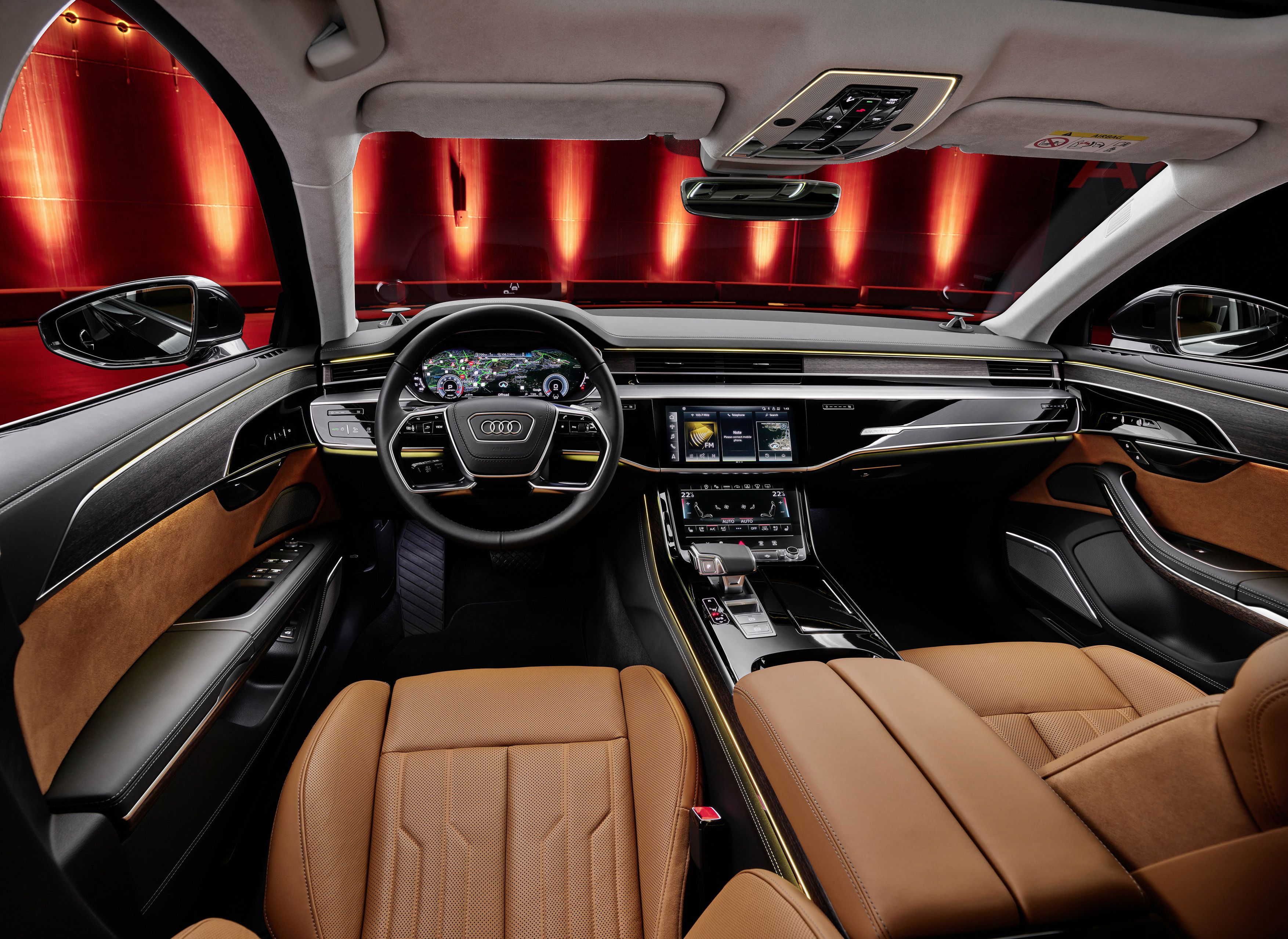 Foto van AUDI A8