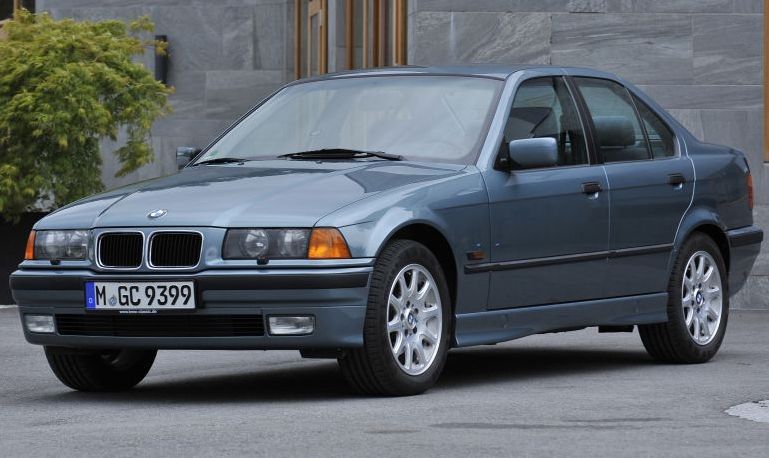Foto van BMW 7ER REIHE