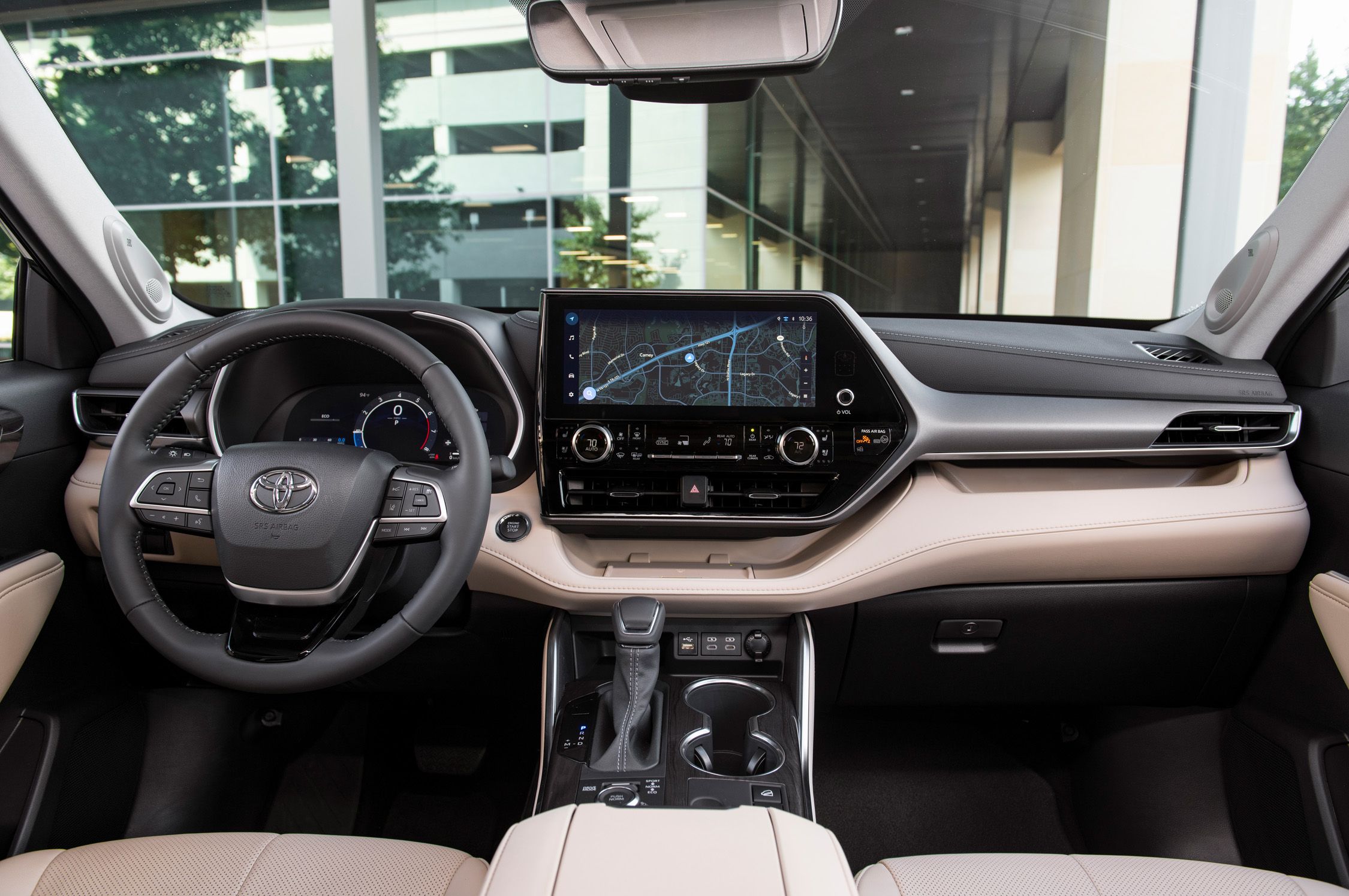 Foto van TOYOTA HIGHLANDER