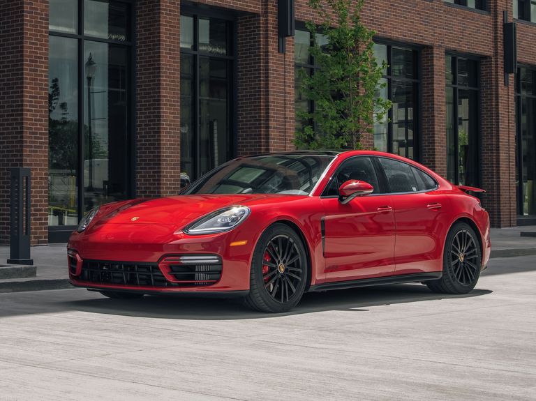 Foto van PORSCHE PANAMERA 4