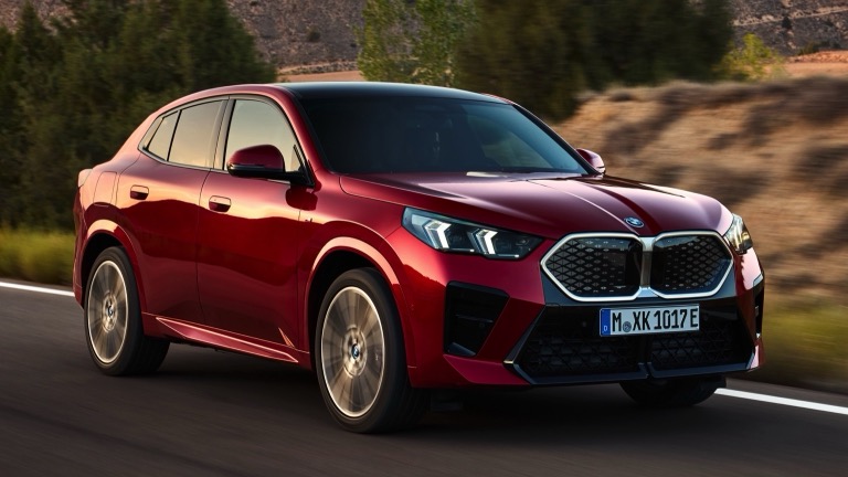 Foto van BMW IX2 EDRIVE20