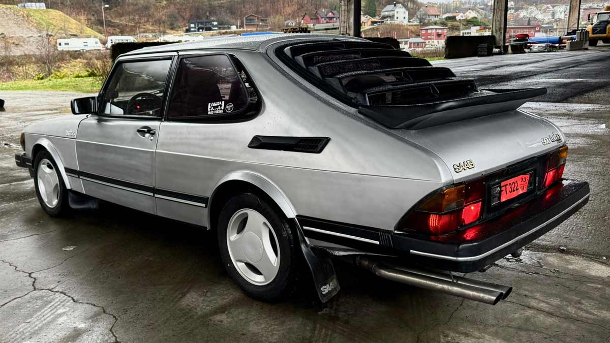 Foto van SAAB SAAB 900