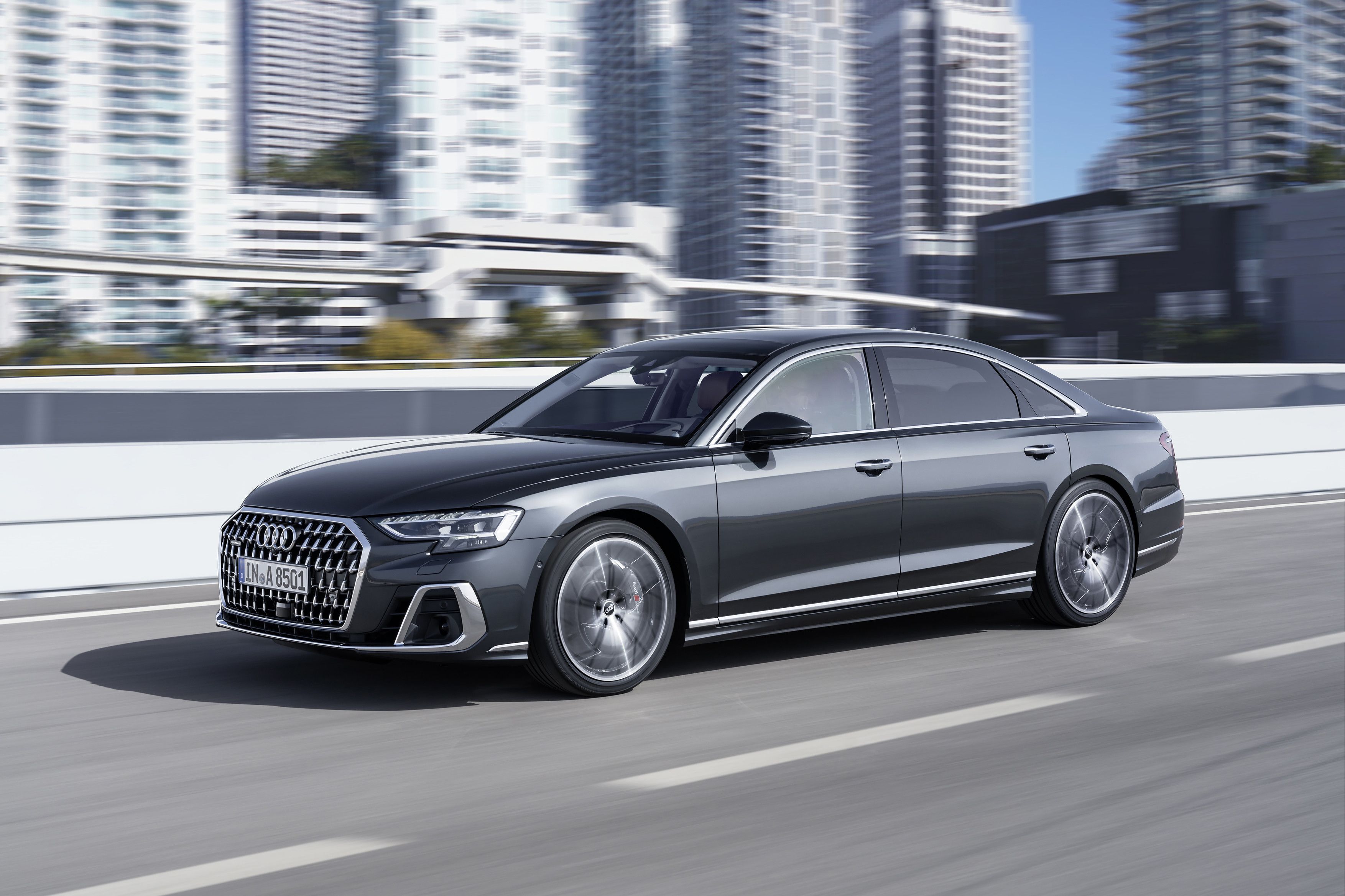Foto van AUDI A8
