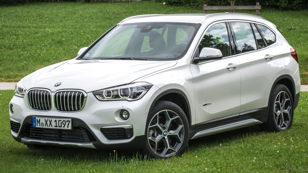 Foto van BMW X1 SDRIVE18I