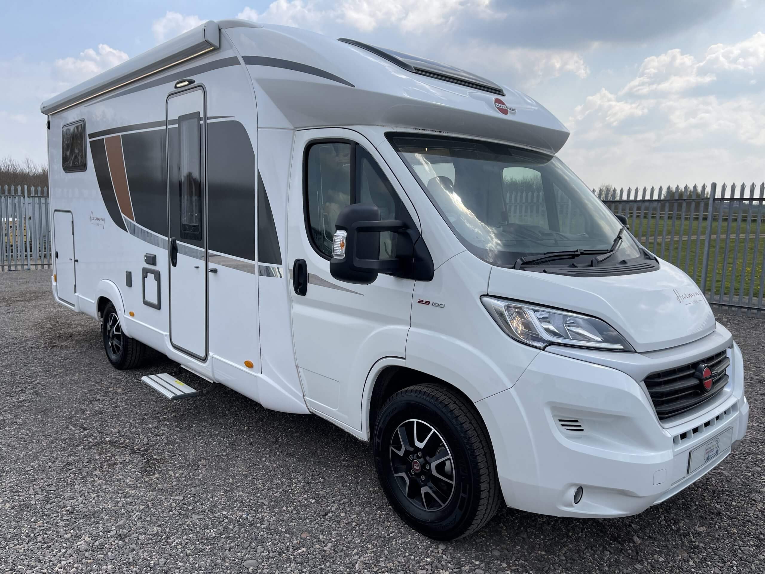 Foto van BUERSTNER BT7282