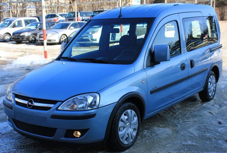 Foto van OPEL COMBO-C-CNG