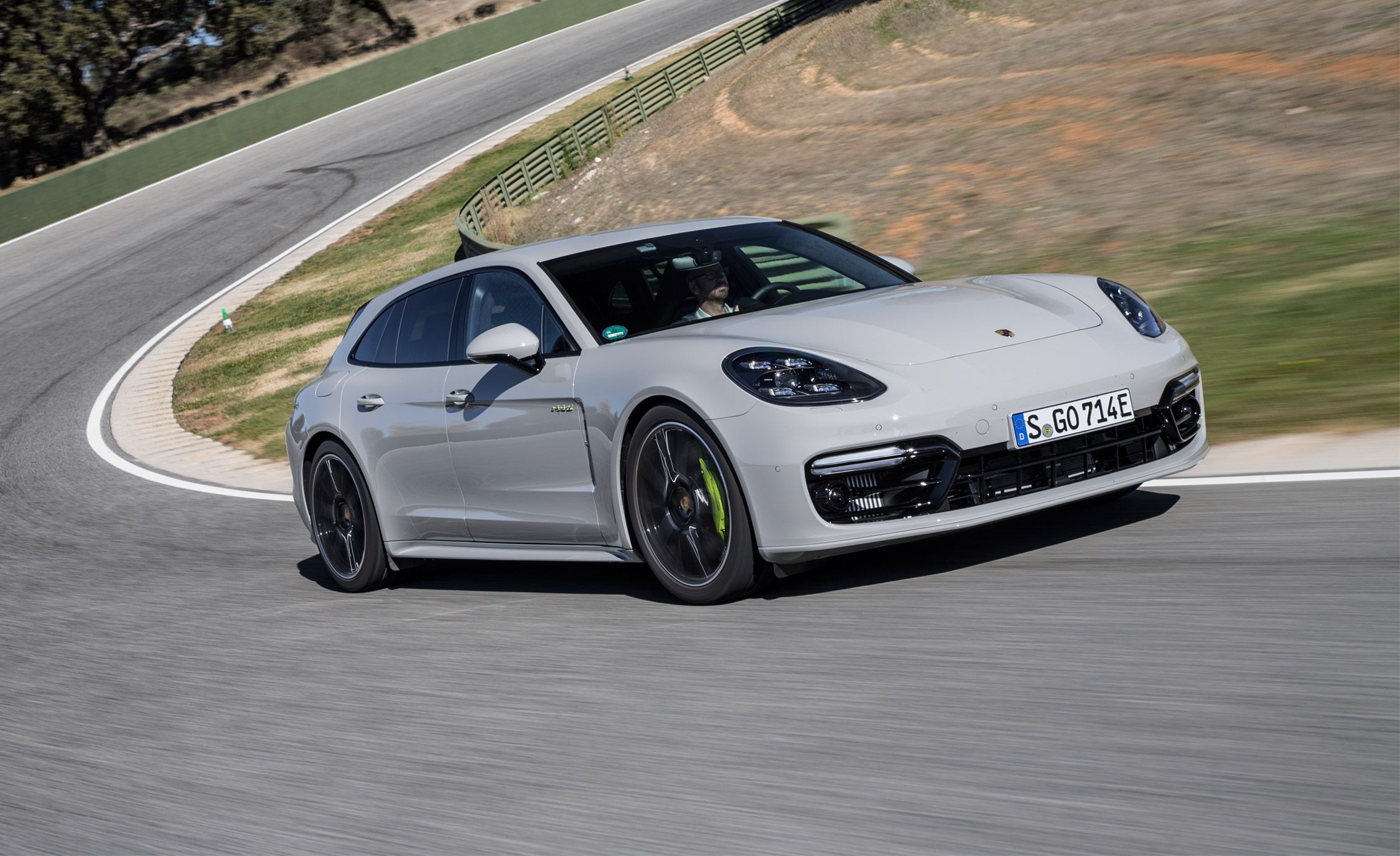 Foto van Porsche Panamera Sport Turismo