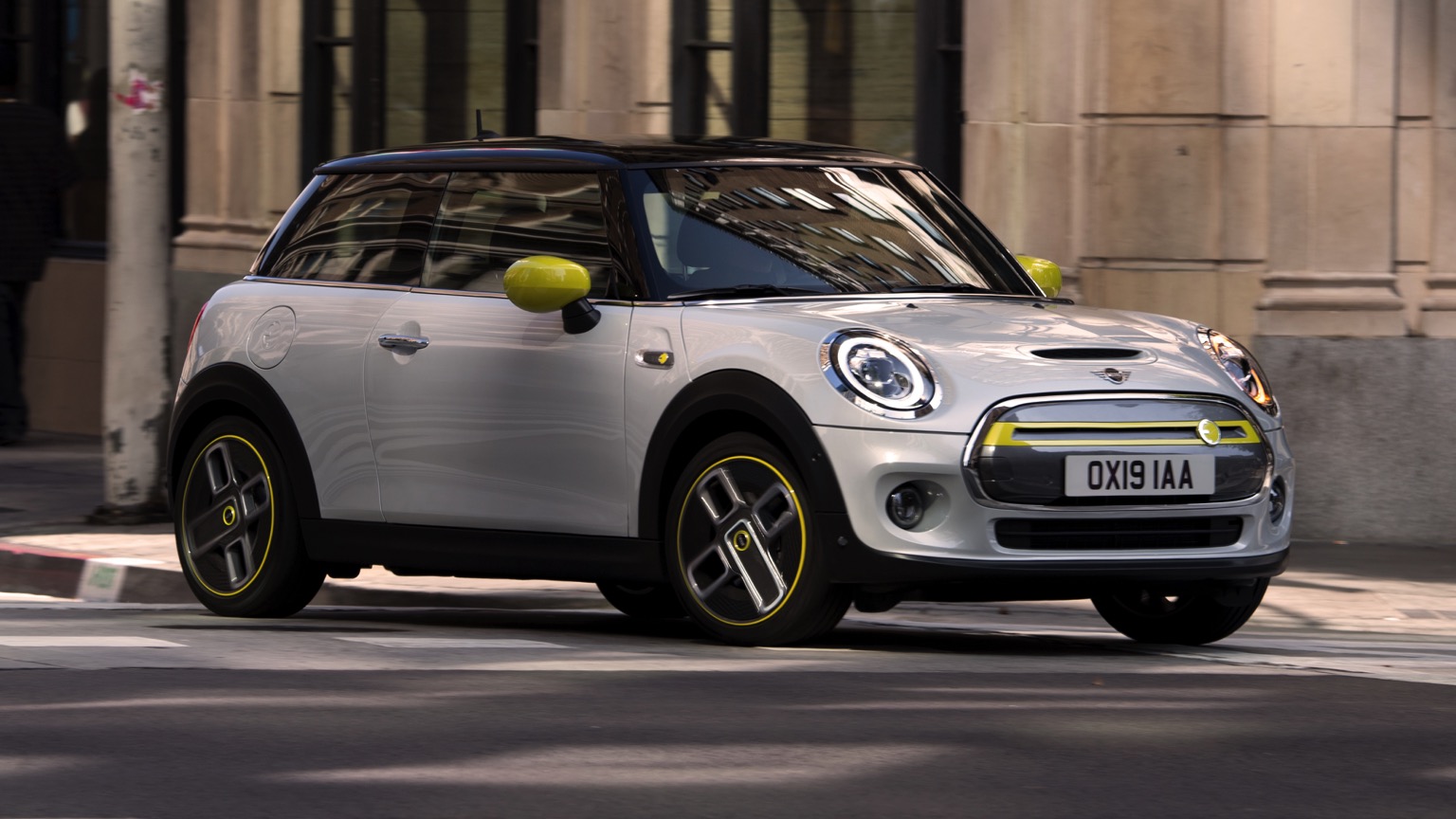Foto van MINI COOPER SE