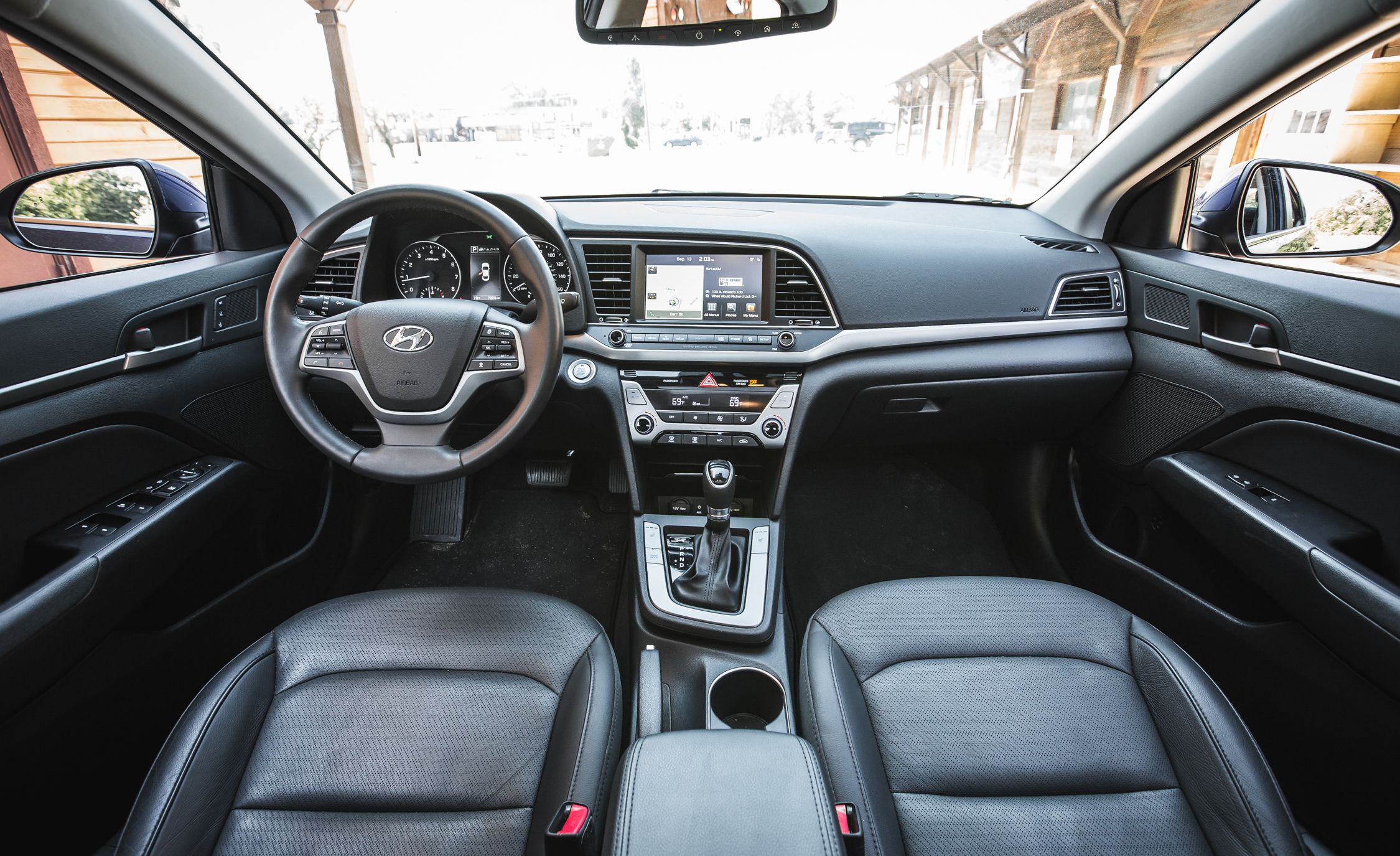 Foto van HYUNDAI ELANTRA