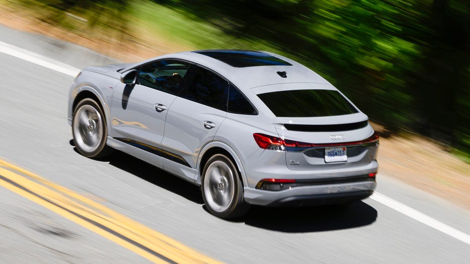 Foto van AUDI Q4 SPORTBACK 55 E-TRON