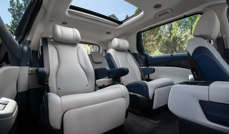 Foto van KIA CARNIVAL