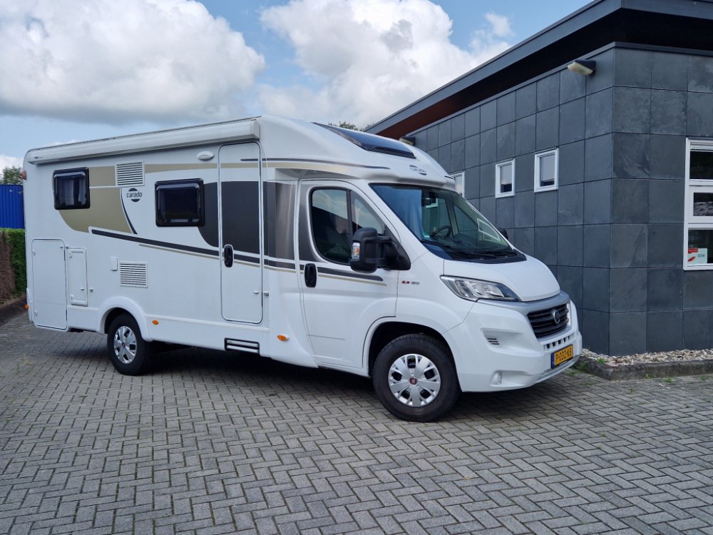 Foto van CAPRON T337