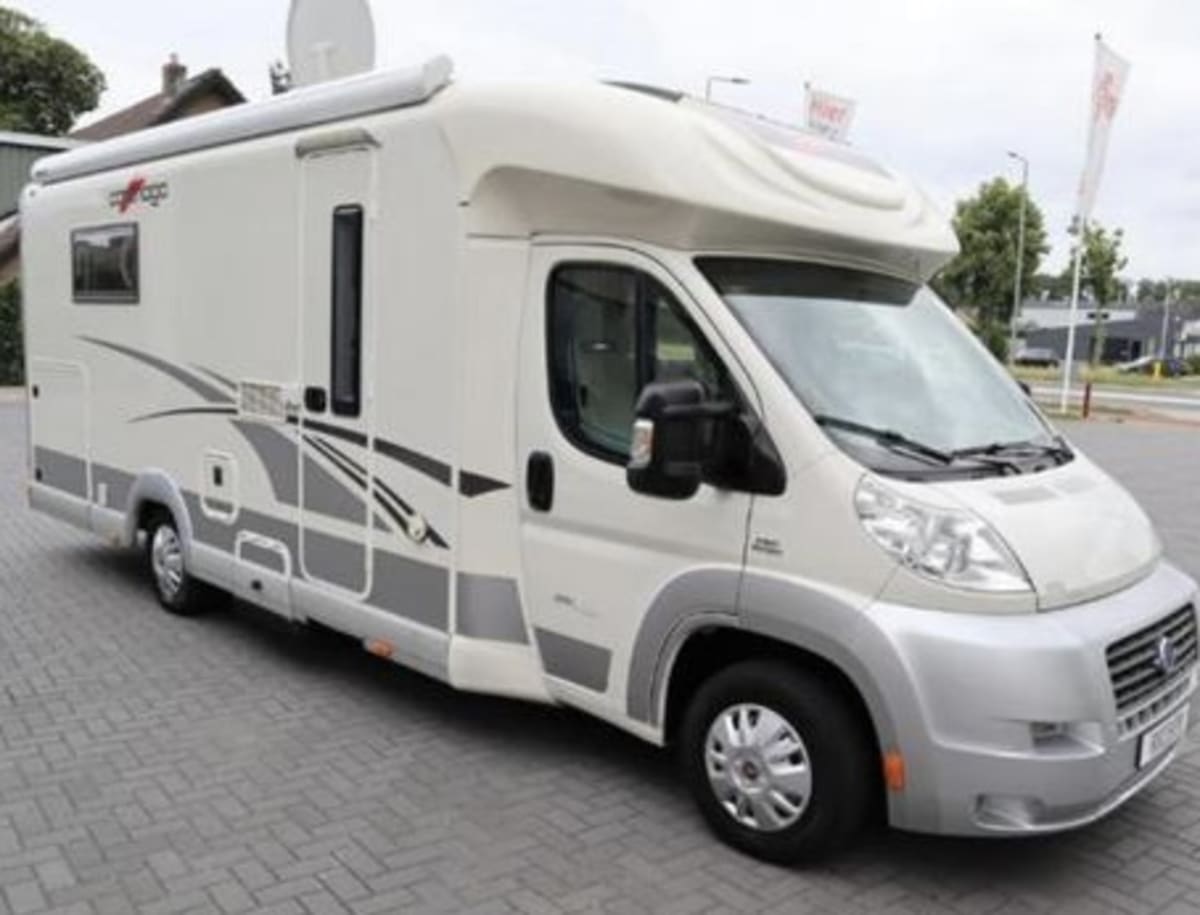 Foto van CARTHAGO CHIC C-LINE T 4.3