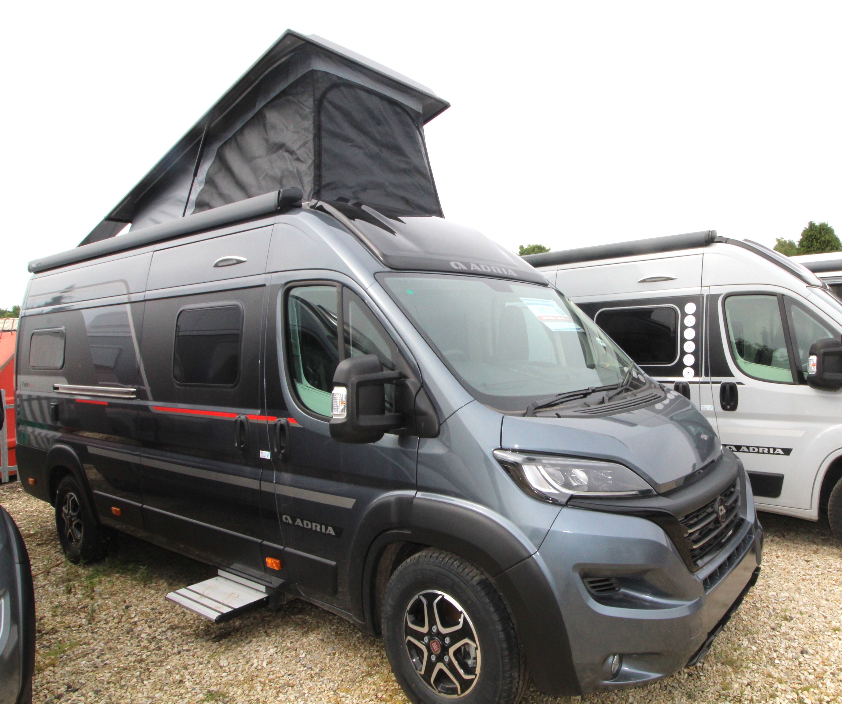 Foto van ADRIA TWIN 640 SL