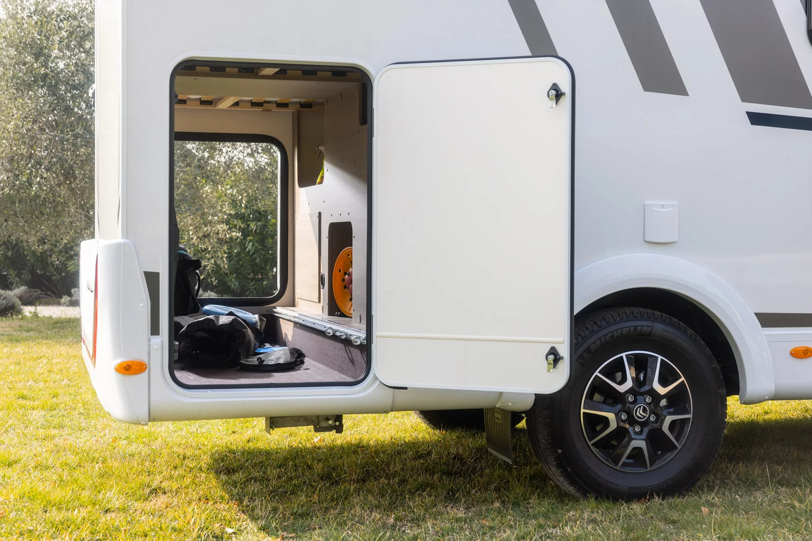 Foto van CAPRON V337