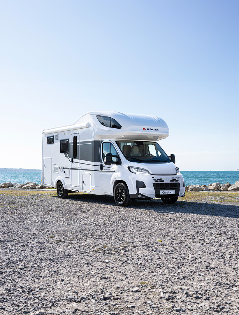 Foto van ADRIA CORAL XL A 670 SL