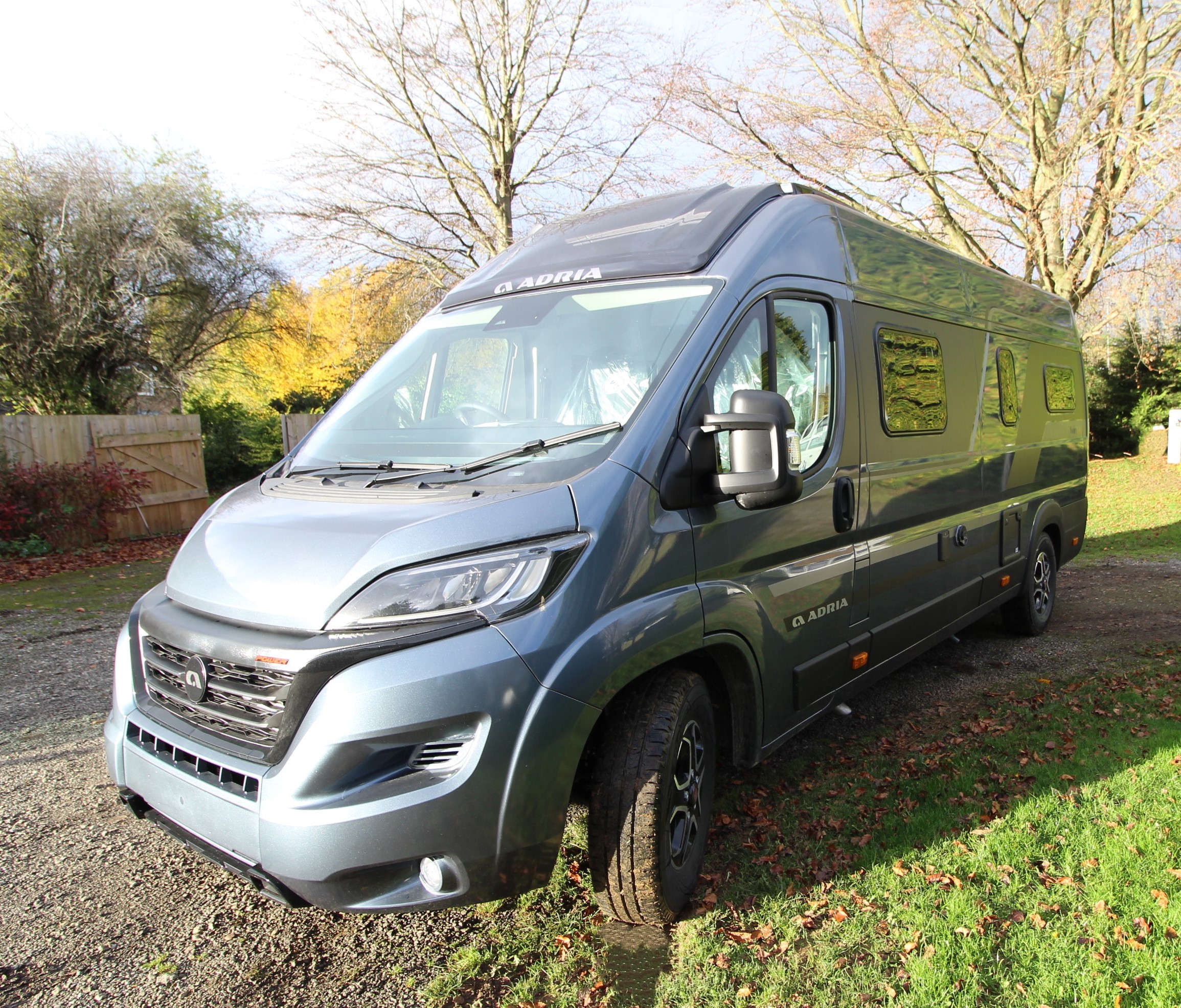 Foto van ADRIA TWIN 640SLB