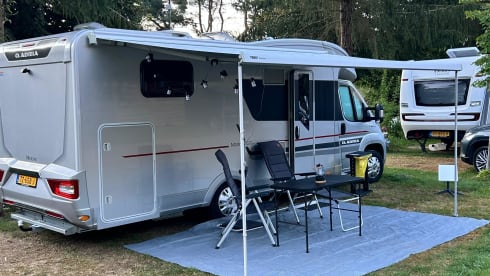 Foto van ADRIA CORAL S 670SLT