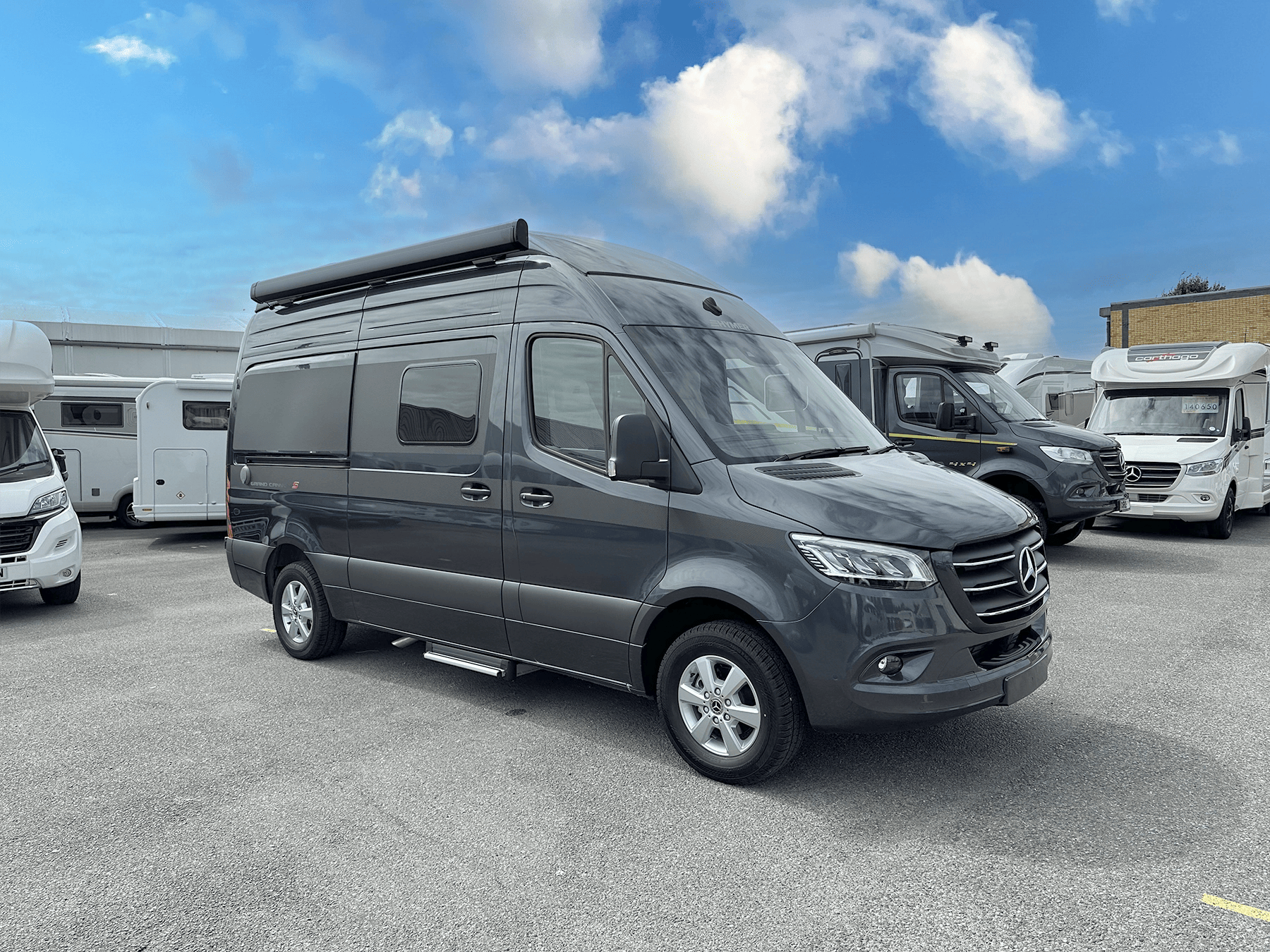 Foto van HYMER GRAND CANYON S