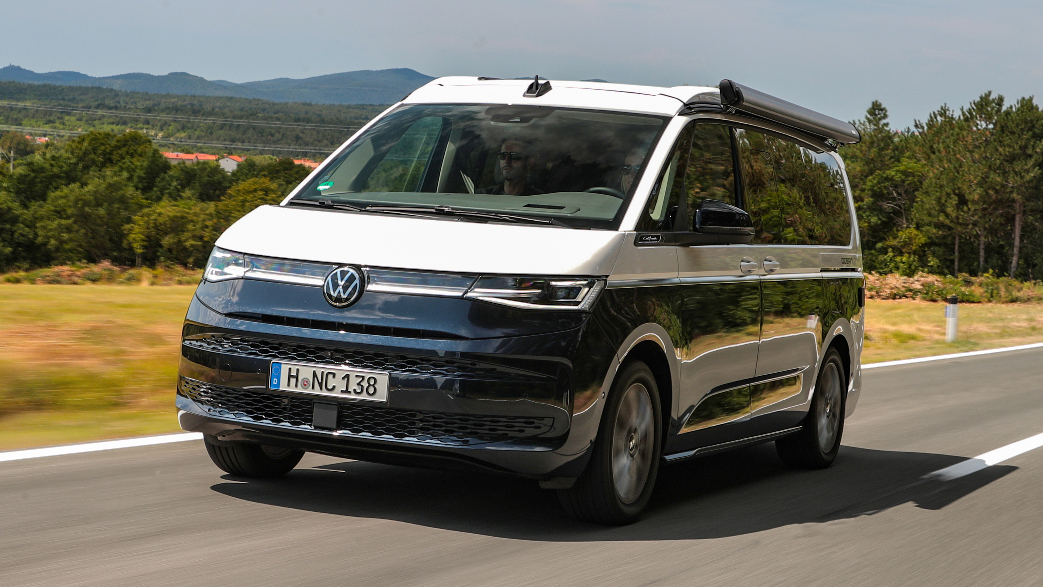 Foto van VOLKSWAGEN CALIFORNIA BEACH