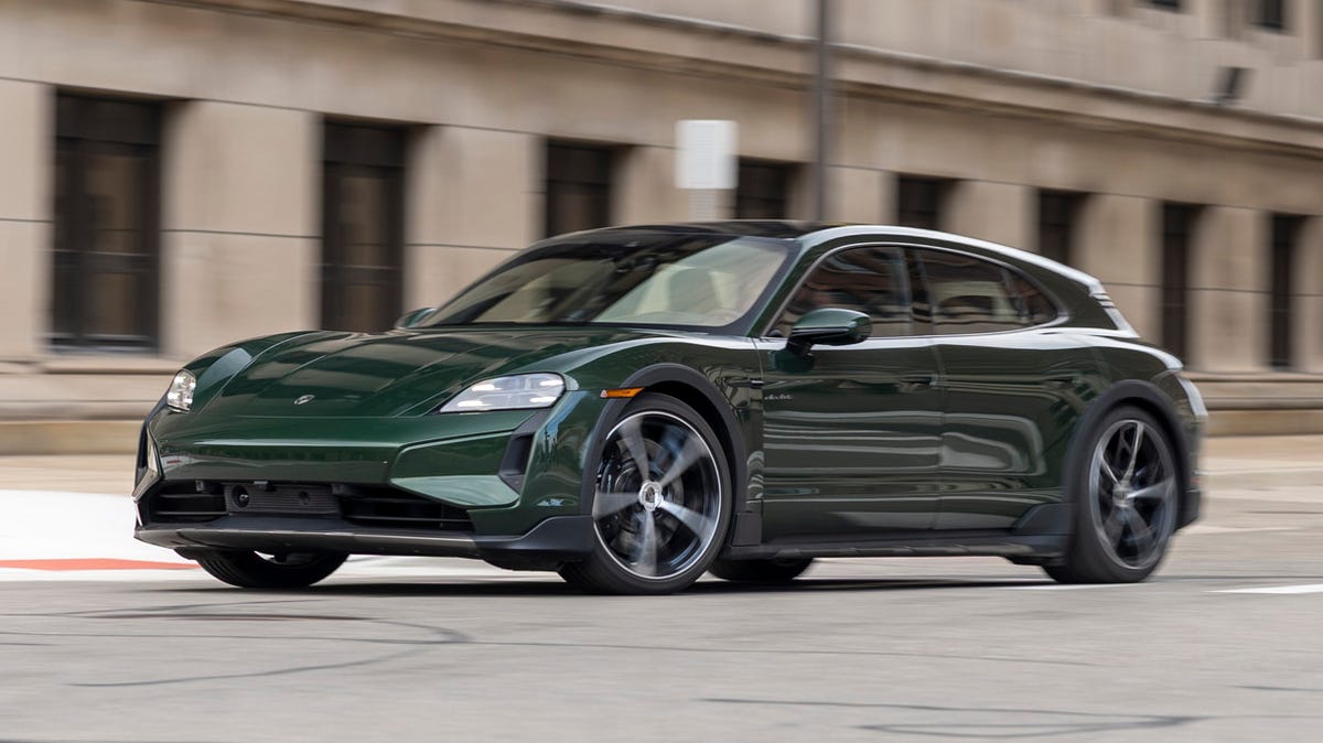 Foto van Porsche Taycan Sport Turismo