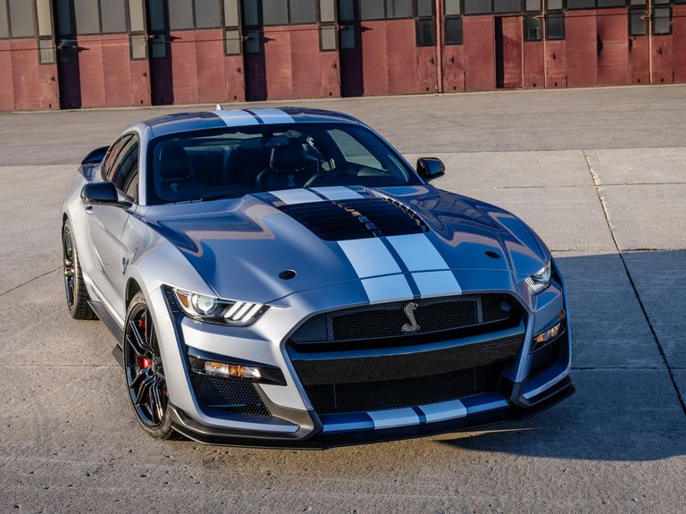 Ford Mustang  2022 - voorkant