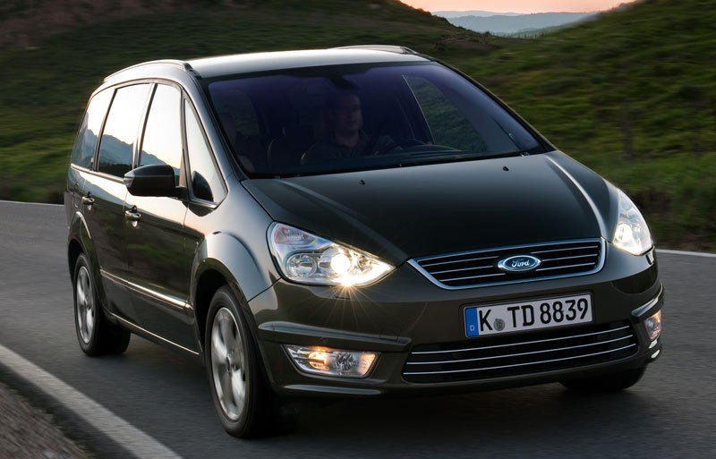 Ford Galaxy 2.0-16V Titanium Limited 2010 - voorkant