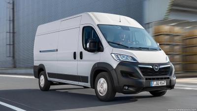 Opel Movano - voorkant