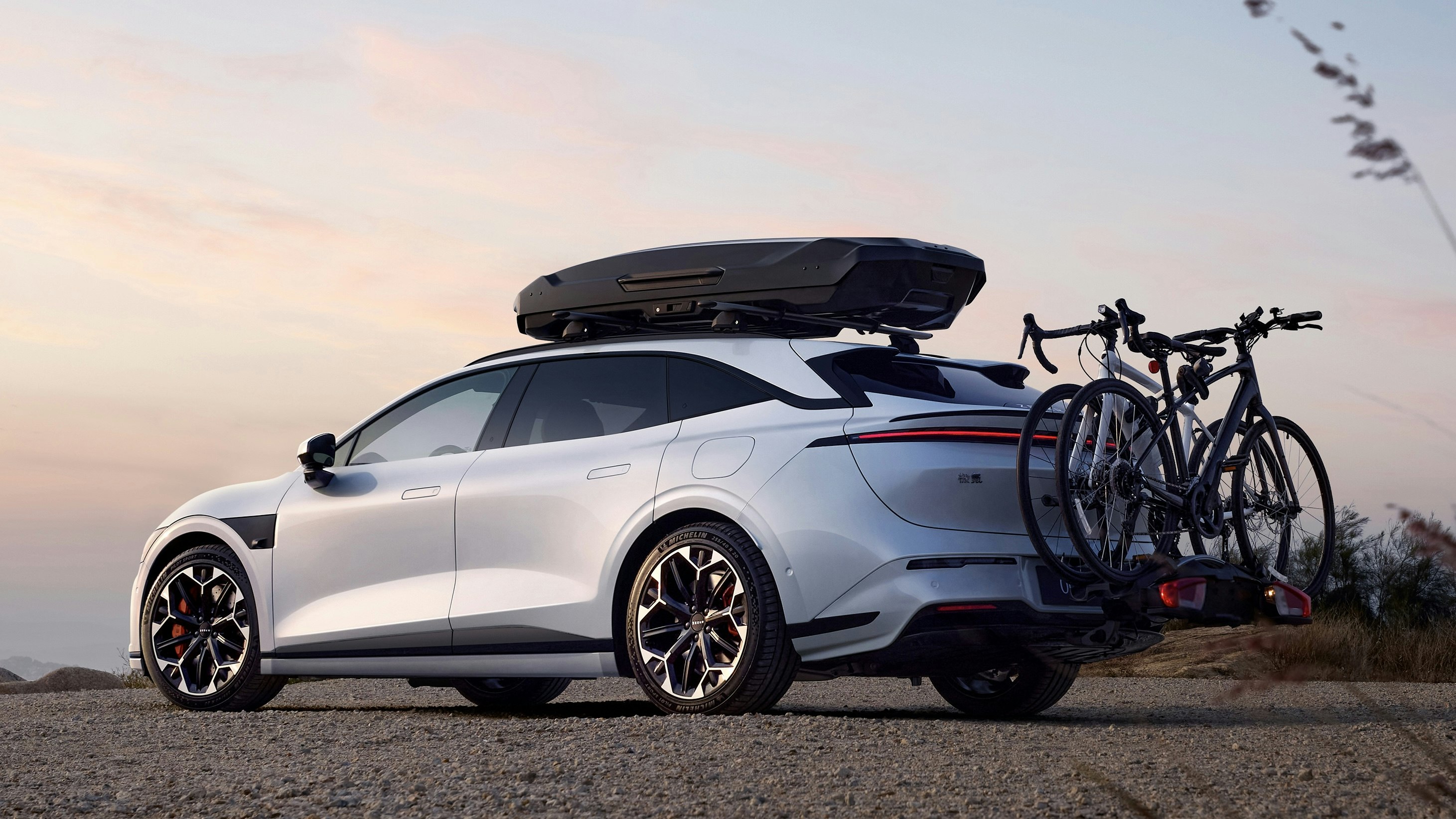 Zeekr 7gt - voorkant