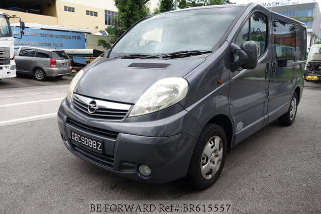 Opel Vivaro  2014 - voorkant