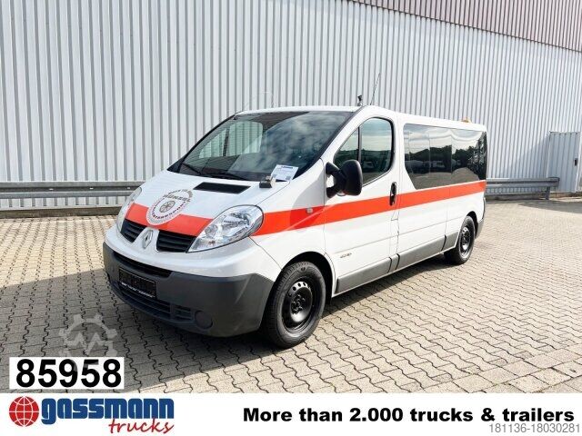 Renault Trafic 1200 L2h1 2.5 Dci Q  2006 - voorkant