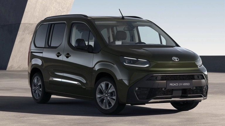 Toyota Proace  2025 - voorkant