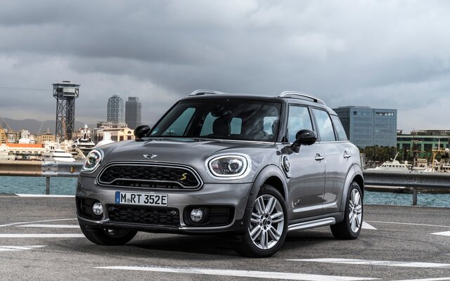 Mini Countryman Cooper All4  2018 - voorkant