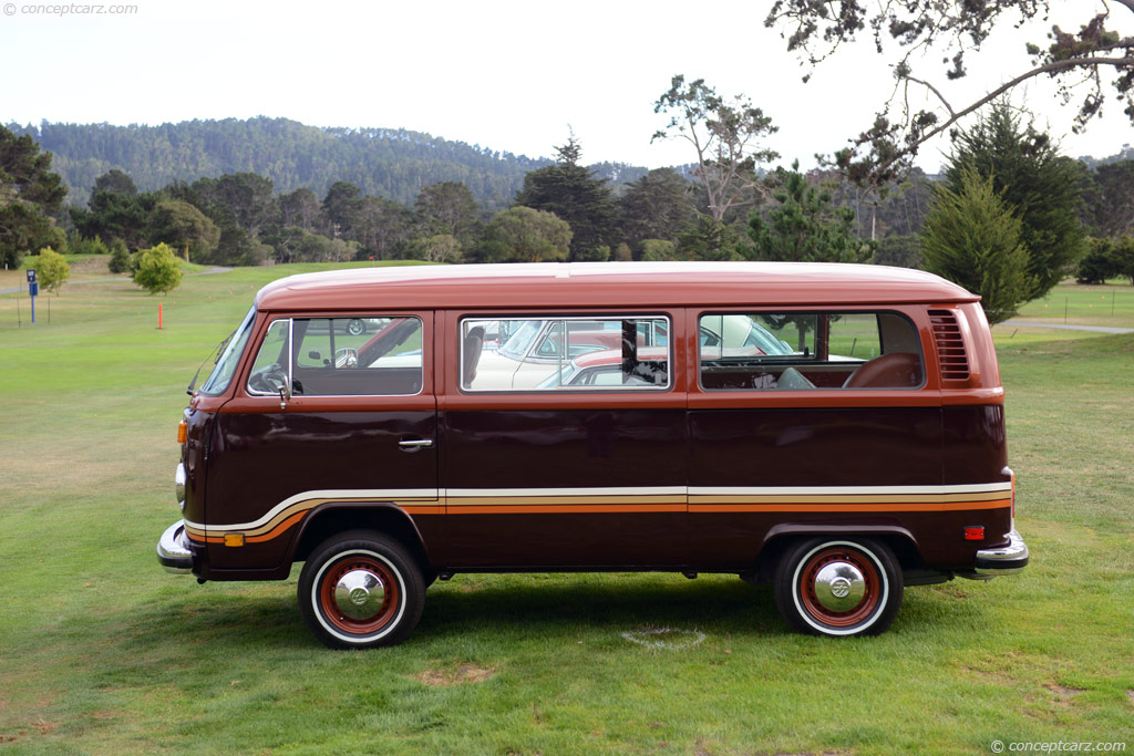 Volkswagen Kombi  1978 - voorkant