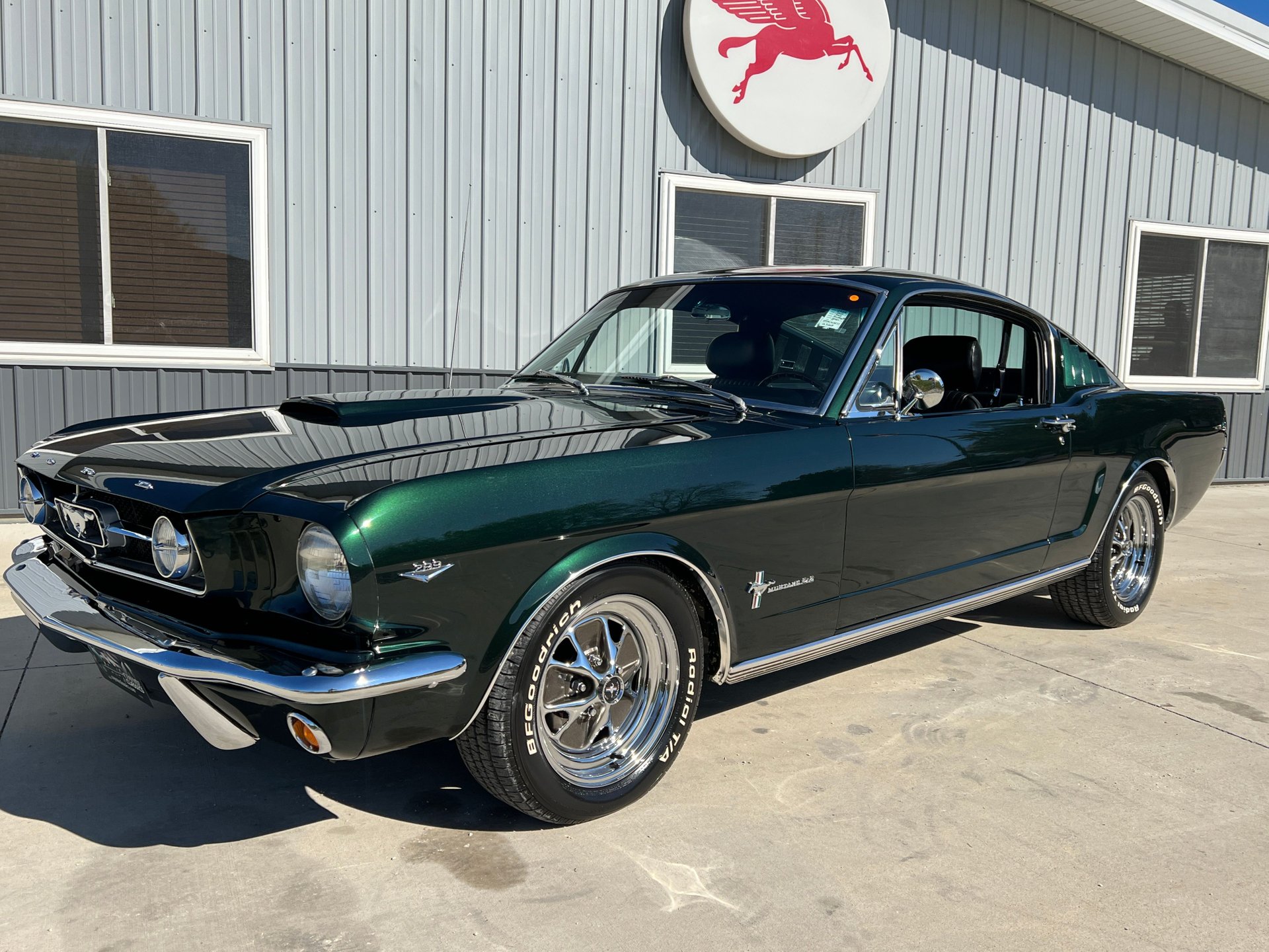 Ford Mustang Fastback  1965 - voorkant