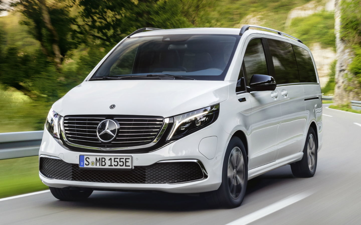 Mercedes-Benz Eqv  2020 - voorkant