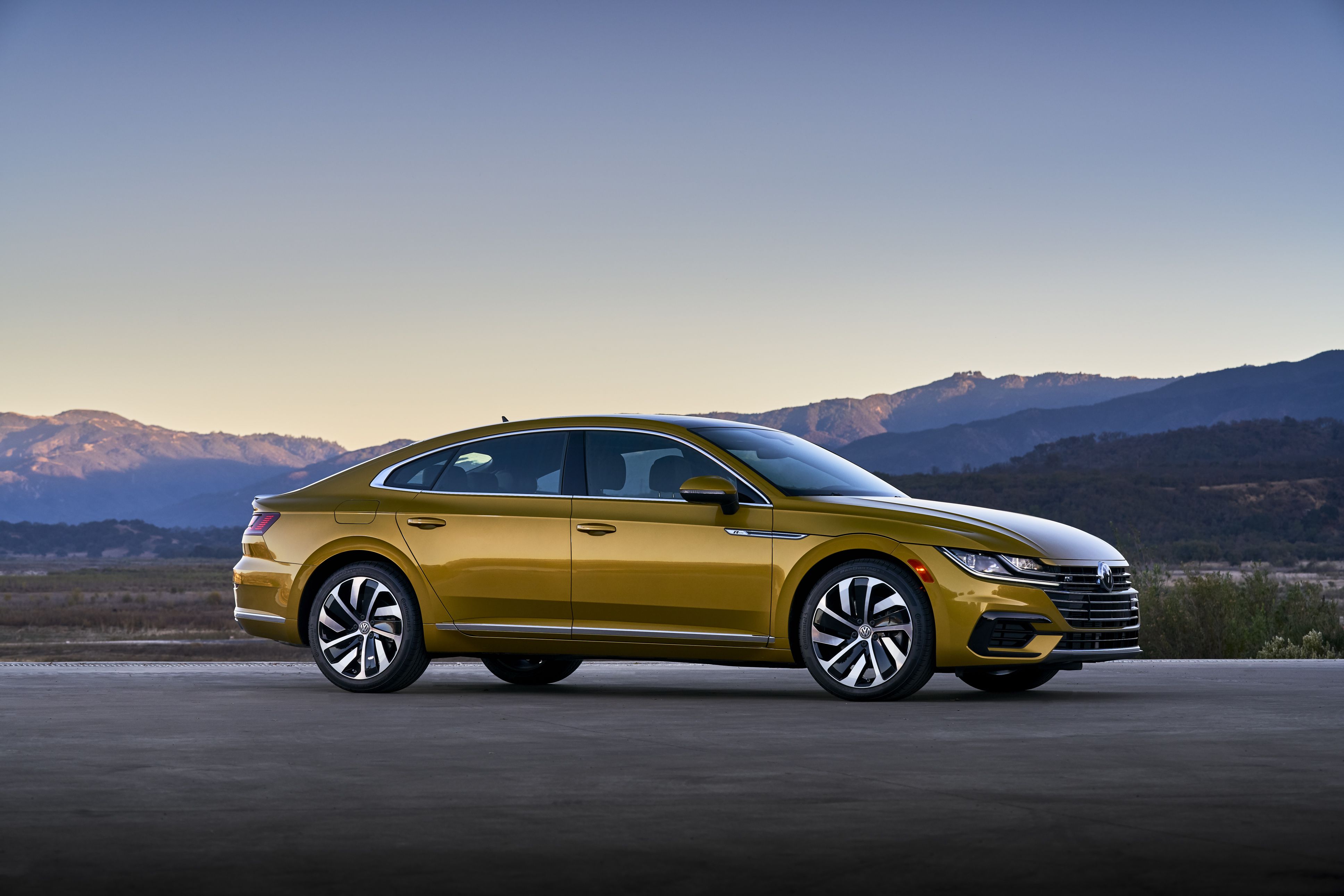 Volkswagen Arteon  2020 - voorkant