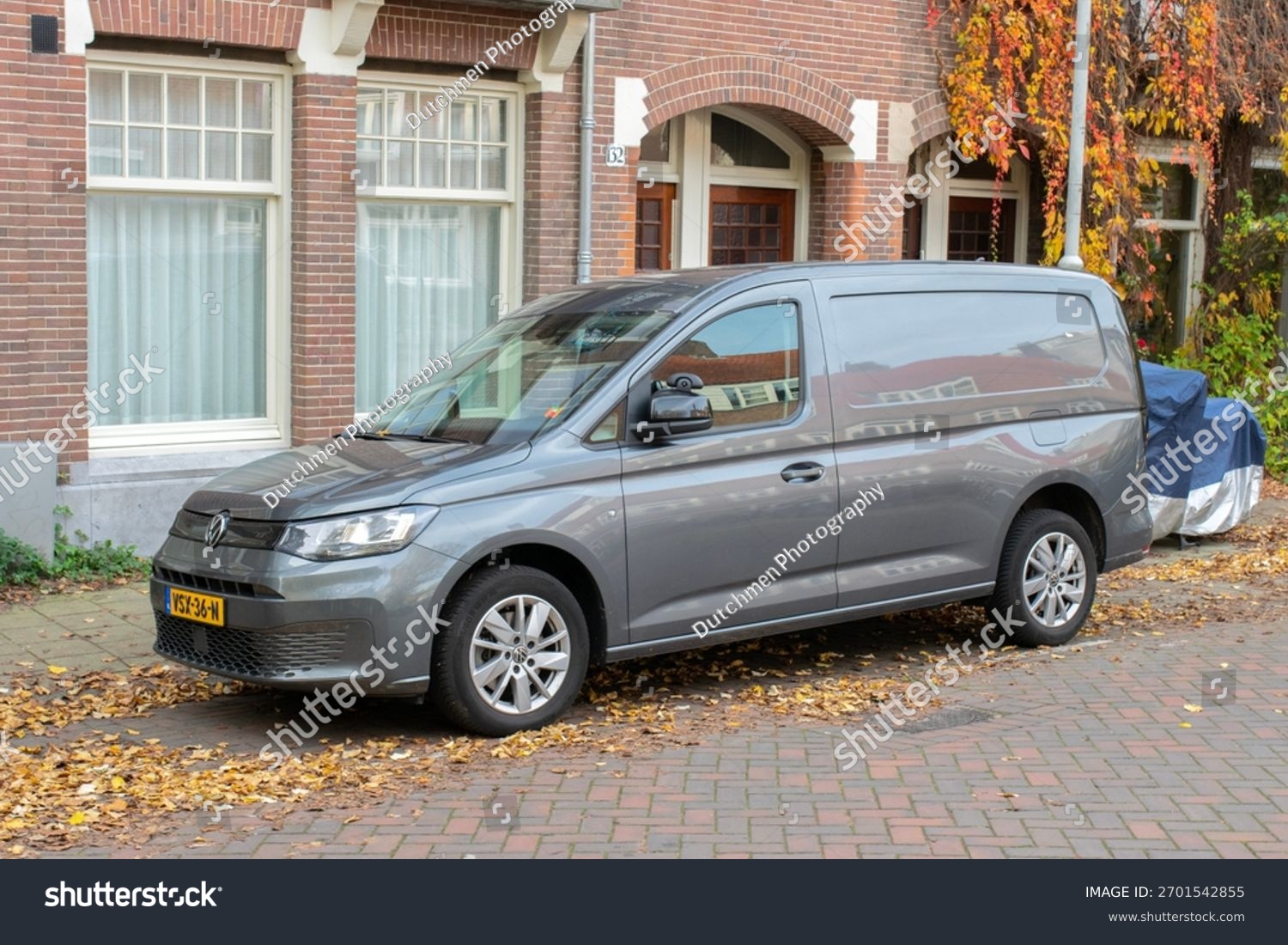 Volkswagen Caddy Modified Partition Wall - voorkant