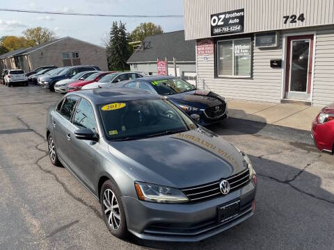 Volkswagen Jetta 1.6 - voorkant