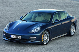 Foto van PORSCHE PANAMERA TURBO