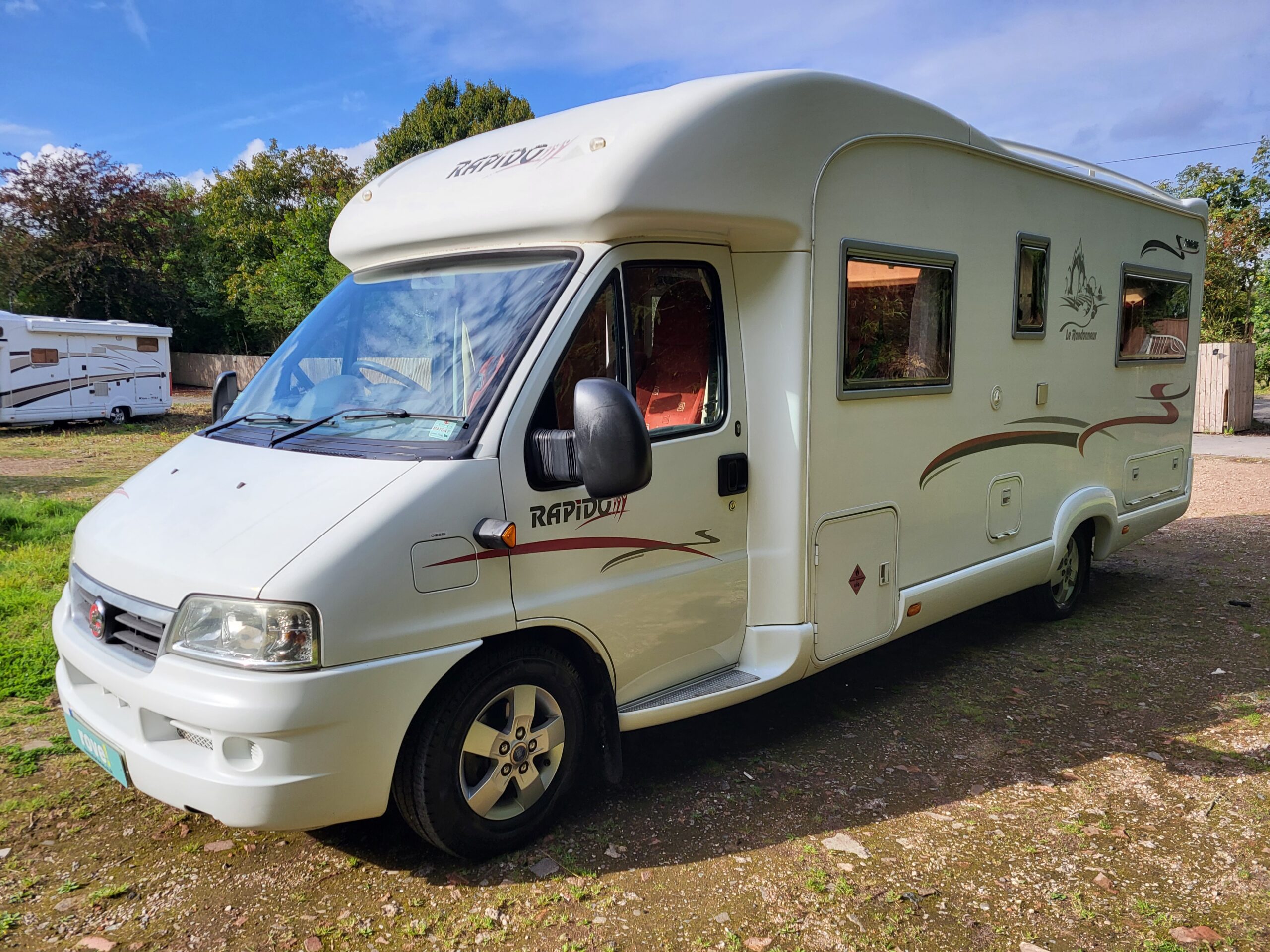 Foto van RAPIDO 7085F