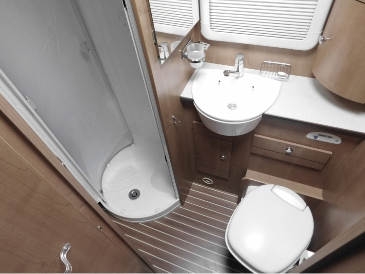 Foto van RAPIDO 9010DF