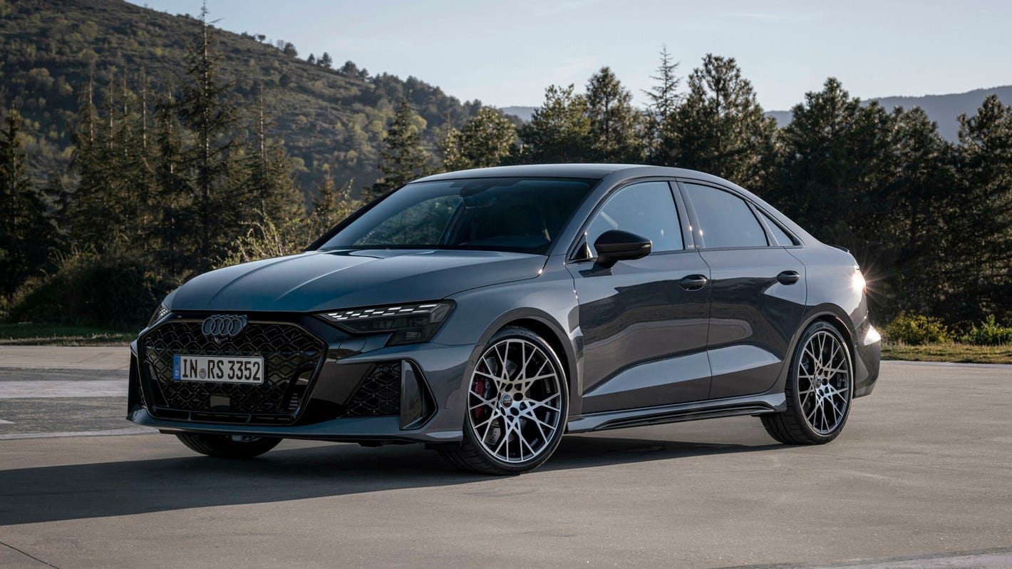 Foto van AUDI RS 3 Limousine