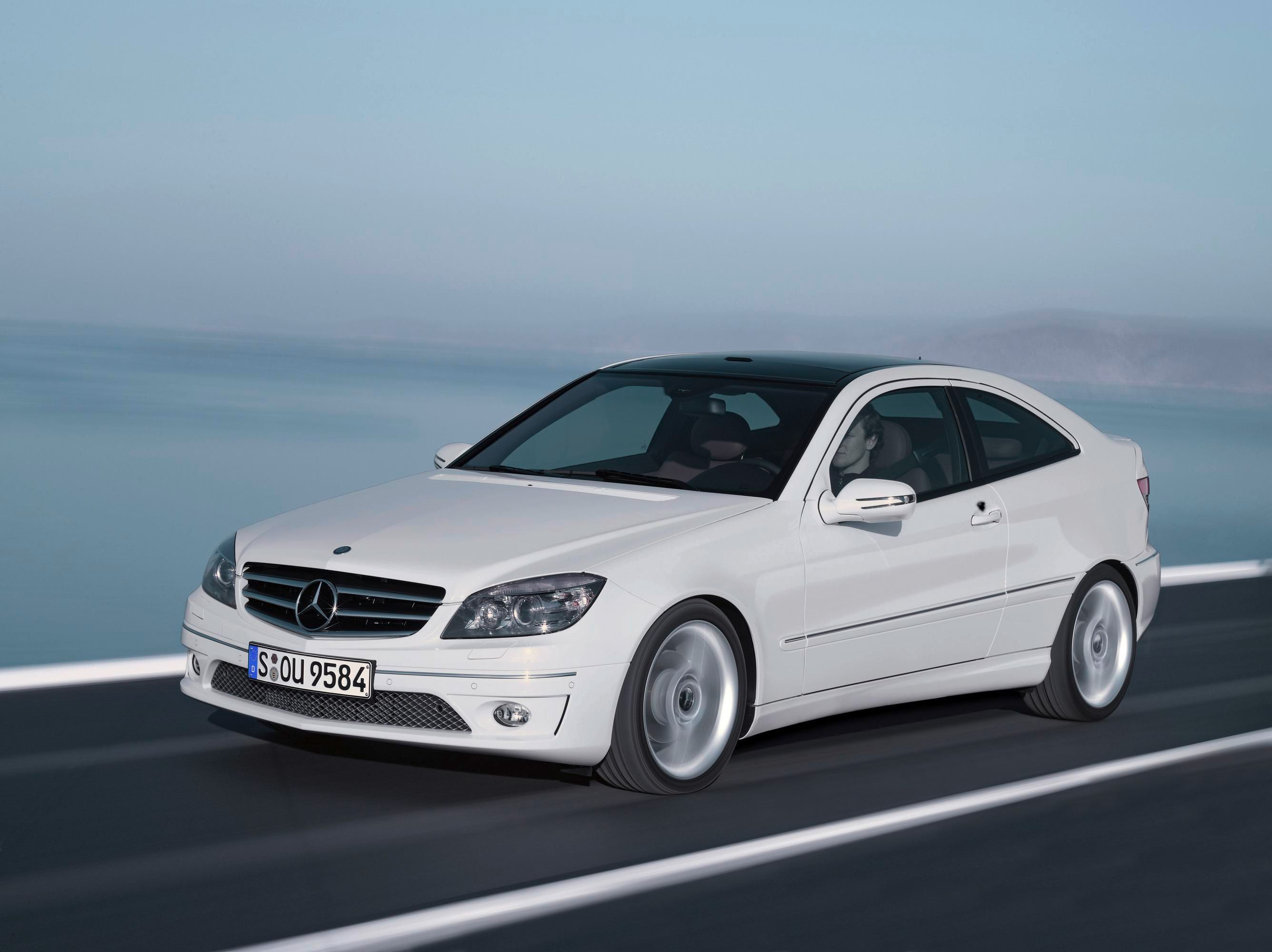 Foto van MERCEDES-BENZ CLC 180 KOMPRESSOR
