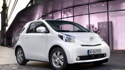 Foto van TOYOTA TOYOTA IQ