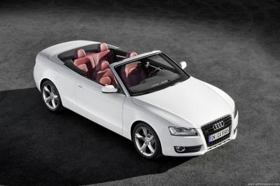 Foto van AUDI AUDI A5 CABRIOLET